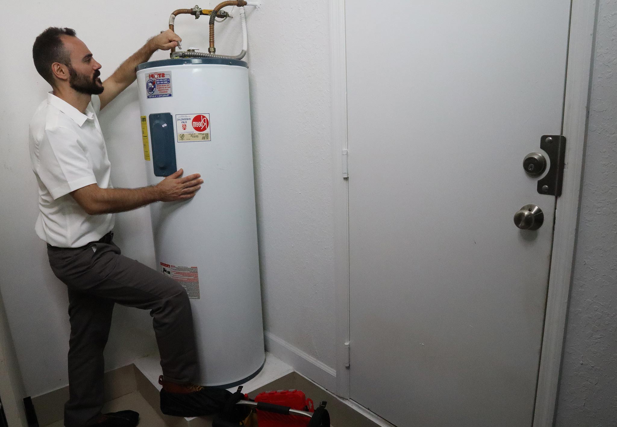 installing new water heater